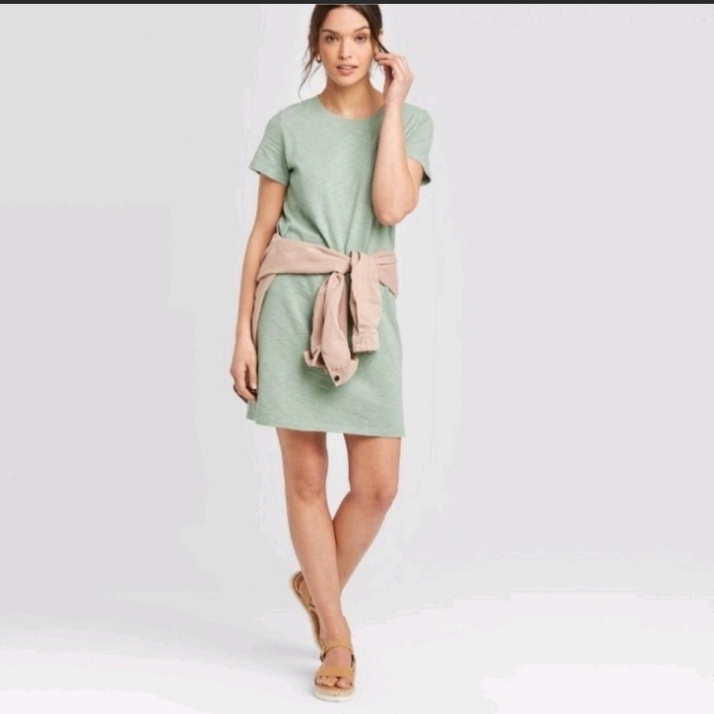 Universal Thread T-shirt Dress - Green (Small)
